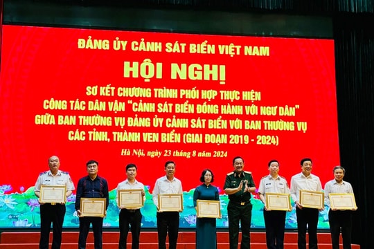 Ban Dân vận Tỉnh ủy Quảng Nam nhận Bằng khen của Bộ Quốc phòng