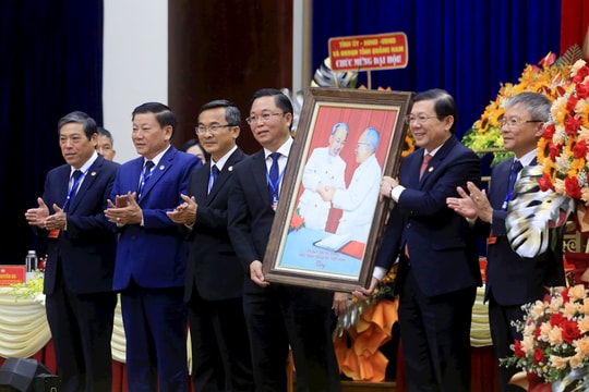 Ông Nguyễn Hữu Dũng - Phó Chủ tịch Ủy ban Trung ương MTTQ Việt Nam: “Mặt trận phải chủ động phối hợp với chính quyền giải quyết có hiệu quả những vấn đề xã hội bức xúc”