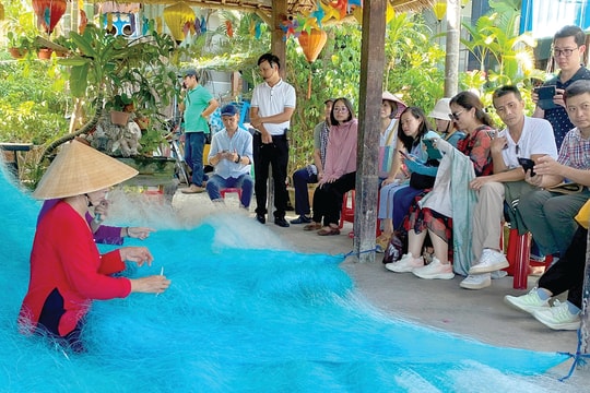 Khó khăn du lịch làng nghề