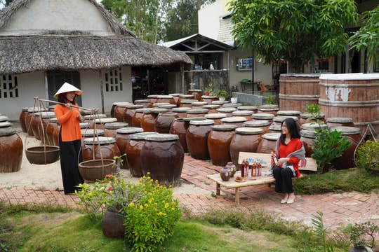 Mở lối cho làng nghề