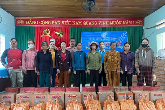 Phụ nữ Tam Kỳ đồng hành cùng phụ nữ biên cương năm 2024