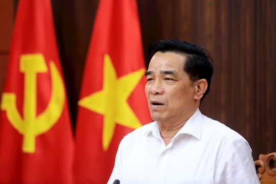 Chủ tịch UBND tỉnh Lê Văn Dũng: “Công an vào cuộc xử lý nếu phát hiện nhũng nhiễu, trục lợi cá nhân trong giải quyết thủ tục đất đai cho người dân, doanh nghiệp”