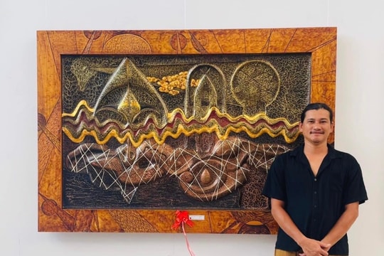 Họa sĩ Quảng Nam tham gia đấu giá tranh trực tuyến ủng hộ đồng bào vùng lũ