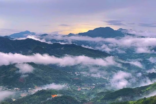 Tắk Pổ - điểm săn mây hấp dẫn của giới trẻ