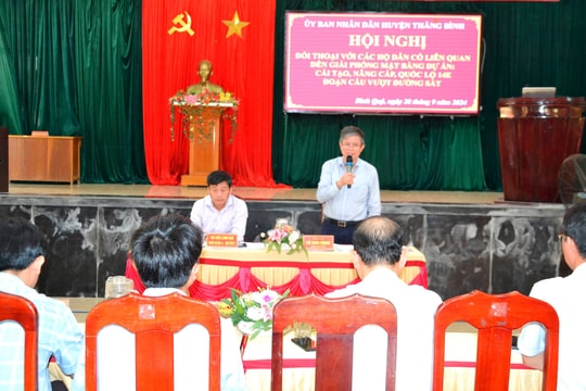 Gỡ mặt bằng thi công cầu vượt đường sắt trên quốc lộ 14E: Cần người dân đồng thuận