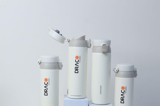 Bình giữ nhiệt Lock&Lock khắc tên - Món quà tặng ý nghĩa, thiết thực