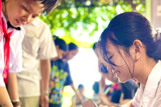 Lan tỏa tình yêu quê hương trong học trò xứ Quảng