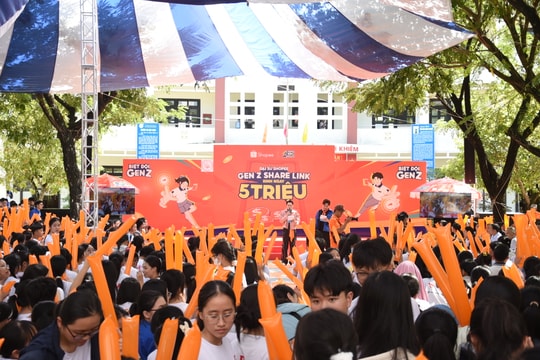Hơn 1.000 học sinh THPT Quảng Nam tham gia chương trình Đại sứ Shopee - Biệt đội gen Z