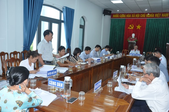 Thanh tra tỉnh Quảng Nam đối thoại giải quyết khiếu nại về giá đất tái định cư