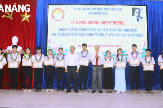 Trao giải thưởng khuyến tài Lê Văn Hiến năm 2024