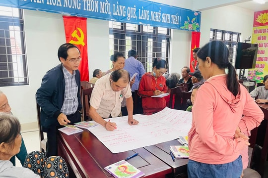 Đào tạo về nông nghiệp hữu cơ cho nông dân xã Cẩm Kim