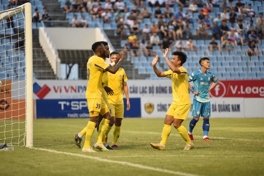 "Derby xứ Nghệ" giữa lòng xứ Quảng