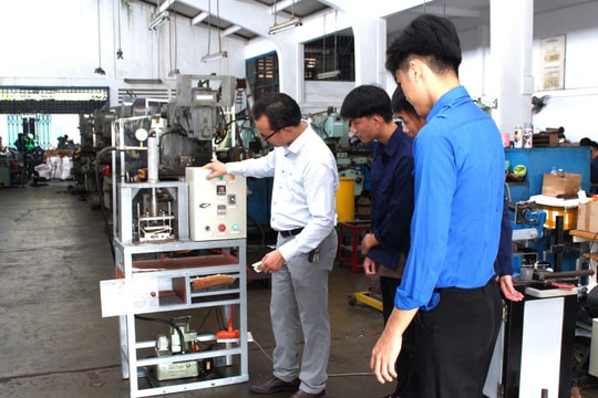 Sinh viên Đại học Đà Nẵng sáng tạo sản phẩm thân thiện môi trường