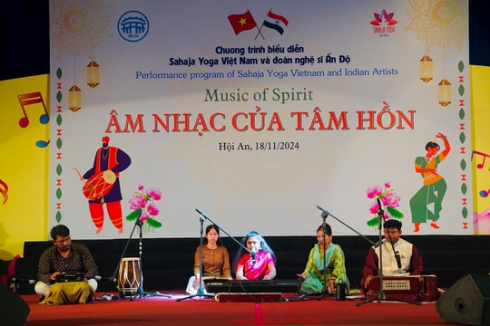 Nghệ sĩ Ấn Độ trình diễn “Âm nhạc của tâm hồn” tại Hội An
