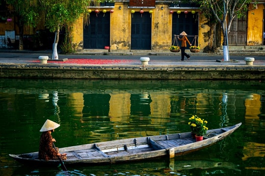 Giữ hồn di sản, những chuyện rời…