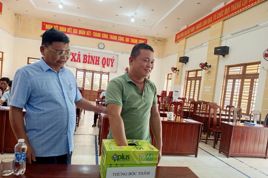 Thăng Bình: 3 hộ dân bàn giao mặt bằng cho dự án nâng cấp quốc lộ 14E trước khi bị cưỡng chế