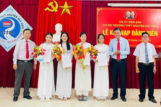 Điện Bàn, "điểm sáng" phát triển đảng viên