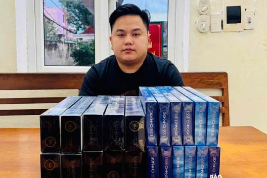 Đồn Biên phòng Phú lộc bắt giữ đối tượng vận chuyển thuốc lá lậu