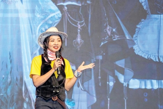 Mang cho nhân vật một “quê hương”