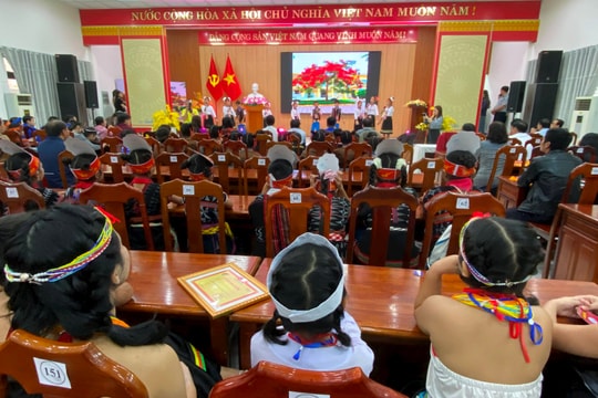 Hội thi “Tiếng Việt của chúng em” cho học sinh miền núi Quảng Nam