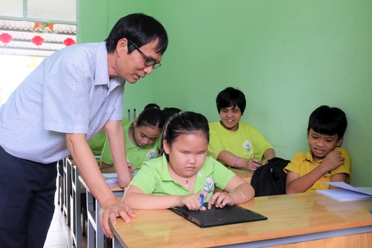 Hướng Dương Việt và hành trình 15 năm vì trẻ em khuyết tật