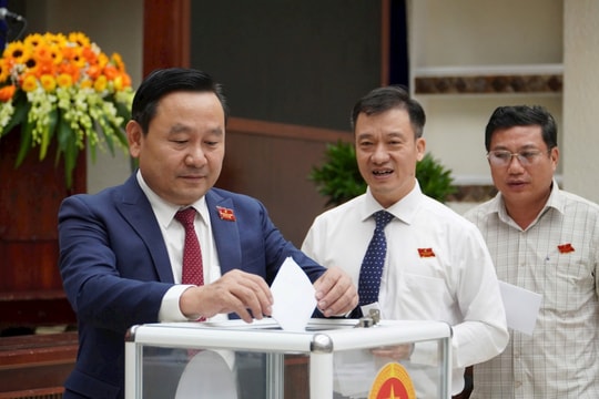 Miễn nhiệm, bầu bổ sung chức danh Ủy viên UBND tỉnh Quảng Nam nhiệm kỳ 2021 - 2026