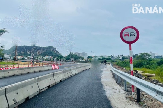 Thông xe phân luồng đường tránh thi công cầu Biện