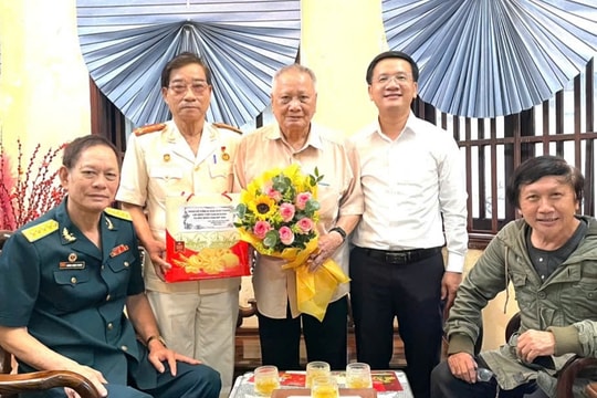 Có một "vùng trời" lính bay xứ Quảng