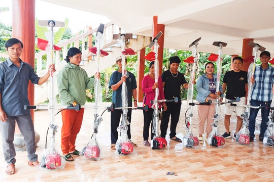 Phó Chủ tịch UBND huyện Đông Giang Đỗ Hữu Tùng: “Huyện sẽ xử lý nghiêm sai phạm về thực hiện giảm nghèo bền vững”