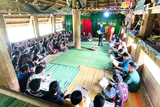 Tây Giang nâng cao hiệu quả tuyên truyền, giáo dục pháp luật cho người dân miền núi