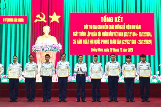 Vùng Cảnh sát biển 2 tổng kết đợt thi đua cao điểm