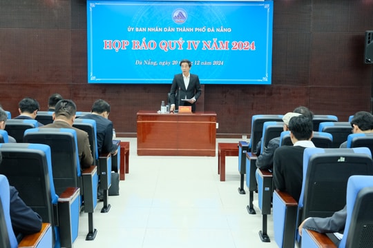 Thông tin nhiều vấn đề dư luận quan tâm tại họp báo quý 4-2024