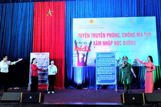 Công an Tam Kỳ sân khấu hóa tuyên truyền phòng chống ma túy học đường
