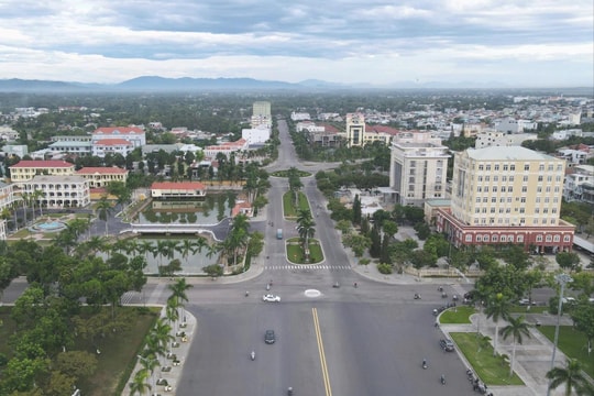 Chặng đường và bước đi