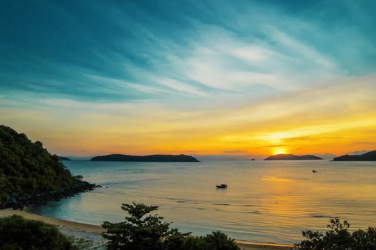 Xây dựng đề án tổng thể phát triển du lịch sinh thái, nghỉ dưỡng, giải trí trong Khu bảo tồn biển Cù Lao Chàm - Hội An