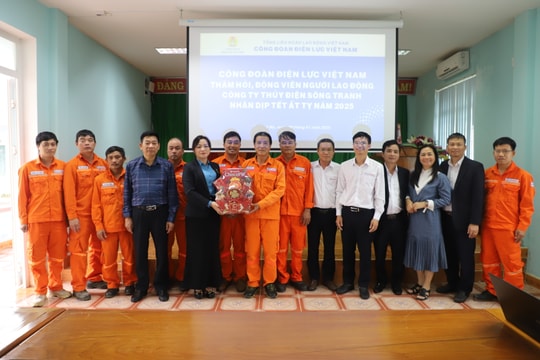 ‏Công đoàn Điện lực Việt Nam thăm, chúc tết người lao động Công ty Thủy điện Sông Tranh‏