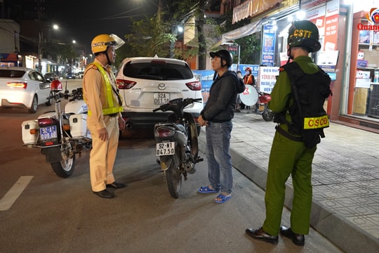 Nâng cao ý thức chấp hành giao thông cho người dân