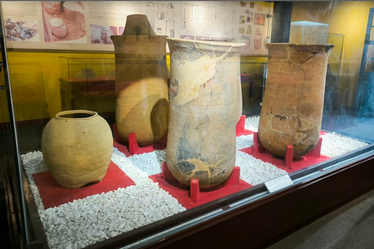 Mối quan hệ giữa Sa Huỳnh và Champa ở Quảng Nam