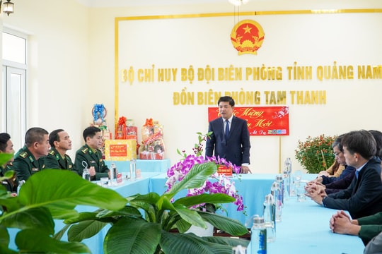 Bí thư Tỉnh ủy Lương Nguyễn Minh Triết thăm, chúc tết Đồn Biên phòng Tam Thanh