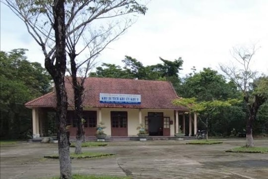 Đề nghị lập hồ sơ xếp hạng Di tích quốc gia đặc biệt Căn cứ Khu ủy Khu V