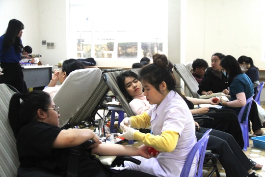 Chủ động nguồn máu cấp cứu, điều trị dịp Tết