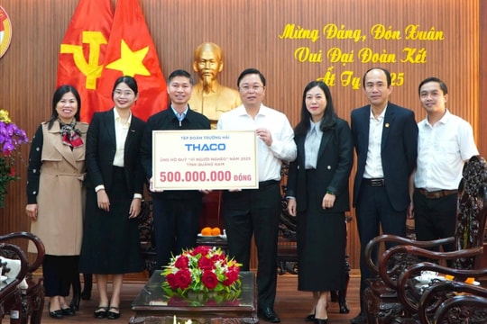 THACO tặng Quỹ vì người nghèo tỉnh Quảng Nam 500 triệu đồng