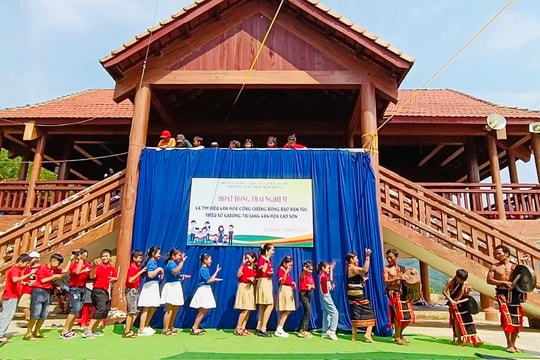 Trải nghiệm du xuân ở vùng cao sơn ngọc quế