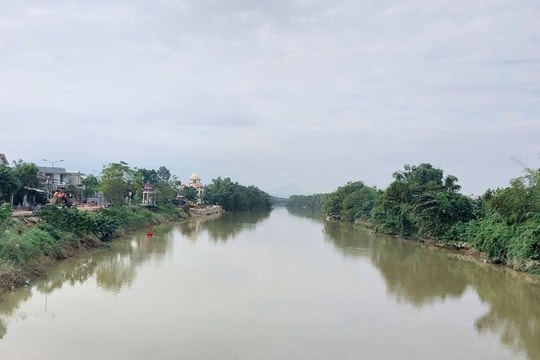 Nhớ, bến Đò, bến Chợ, bến sông quê