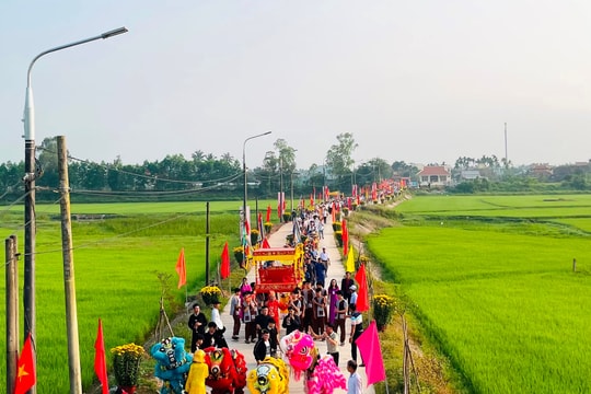 Thần rắn trên sông mẹ Thu Bồn