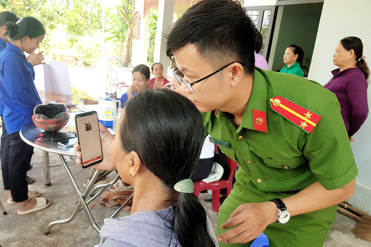 Chuyển đổi số chuyển động cùng Đề án 06