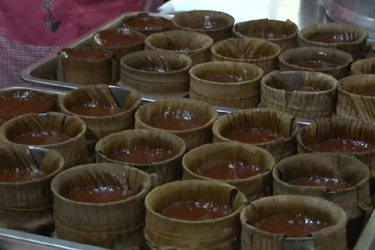 Bánh tổ, món ngon gắn kết cộng đồng