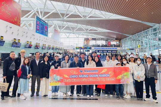 Vietravel phục vụ hơn 150.000 lượt khách du xuân 2025