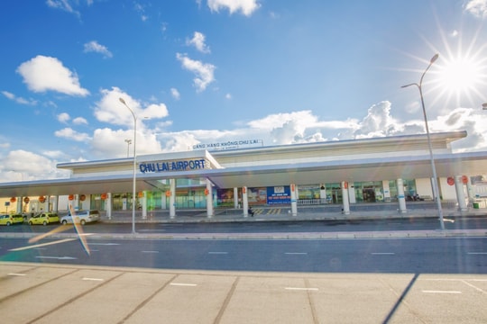 Khẩn trương báo cáo tình hình thực hiện đề án xã hội hóa đầu tư Cảng hàng không Chu Lai