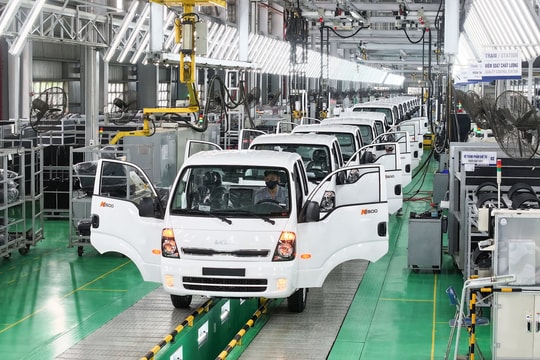 THACO AUTO đẩy mạnh xuất khẩu xe thương hiệu THACO và quốc tế